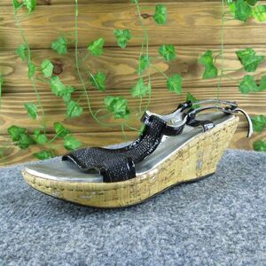 Born Women's Crown Gladiator Black Patent‎ Leather Size 6M Gently Used 2025